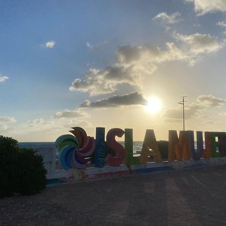 Hotel La Famiglia Isla Mujeres Exteriér fotografie